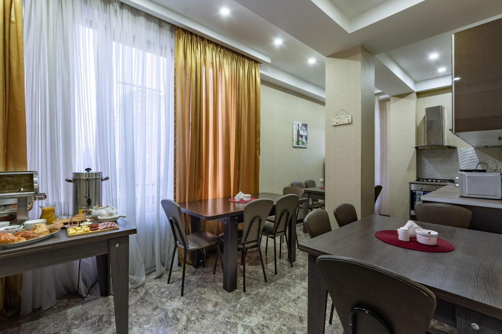 Dream Sky Hotel Tbilisi Exterior foto